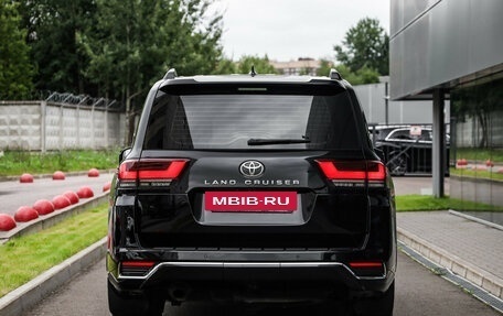 Toyota Land Cruiser, 2021 год, 6 799 000 рублей, 7 фотография