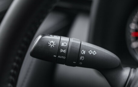 Toyota Land Cruiser, 2021 год, 6 799 000 рублей, 26 фотография