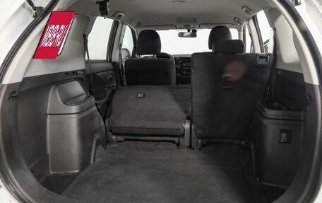 Mitsubishi Outlander III рестайлинг 3, 2017 год, 1 799 000 рублей, 25 фотография