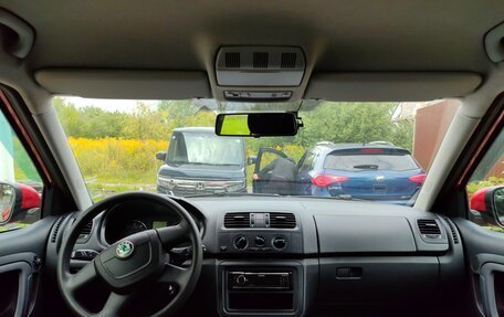 Skoda Fabia II, 2010 год, 360 000 рублей, 10 фотография