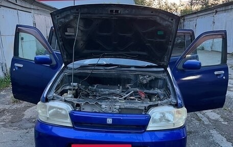 Nissan Cube II, 2001 год, 130 000 рублей, 8 фотография