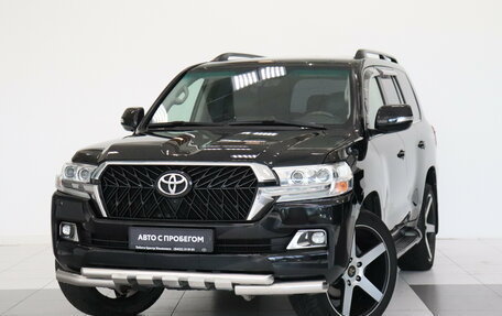 Toyota Land Cruiser 200, 2019 год, 6 291 000 рублей, 1 фотография