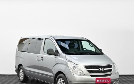 Hyundai Grand Starex Grand Starex I рестайлинг 2, 2014 год, 1 605 000 рублей, 1 фотография