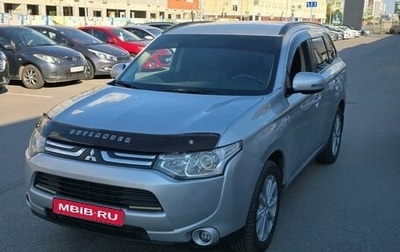 Mitsubishi Outlander III рестайлинг 3, 2013 год, 1 096 000 рублей, 1 фотография