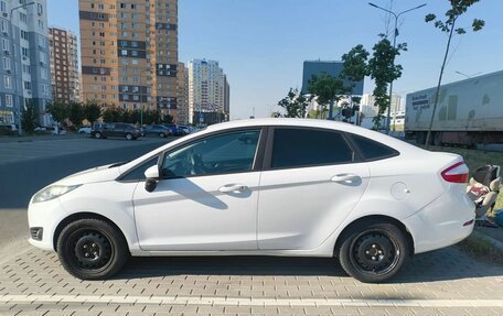 Ford Fiesta, 2018 год, 800 000 рублей, 1 фотография