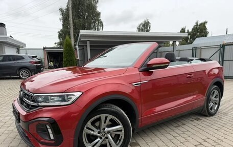 Volkswagen T-Roc I, 2022 год, 2 692 000 рублей, 1 фотография