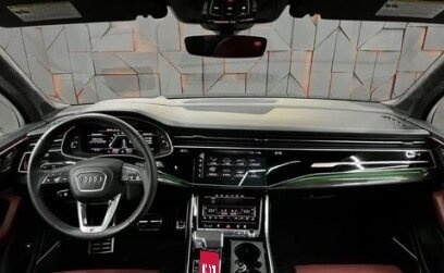 Audi SQ7, 2020 год, 8 700 000 рублей, 10 фотография
