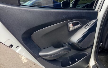 Hyundai ix35 I рестайлинг, 2012 год, 1 265 000 рублей, 29 фотография