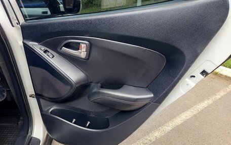 Hyundai ix35 I рестайлинг, 2012 год, 1 265 000 рублей, 27 фотография