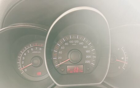 KIA Rio III рестайлинг, 2013 год, 950 000 рублей, 7 фотография