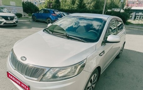 KIA Rio III рестайлинг, 2013 год, 950 000 рублей, 4 фотография