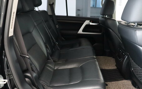 Toyota Land Cruiser 200, 2019 год, 6 291 000 рублей, 14 фотография