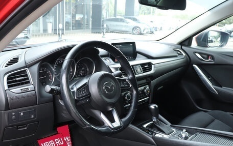 Mazda 6, 2016 год, 1 900 000 рублей, 13 фотография