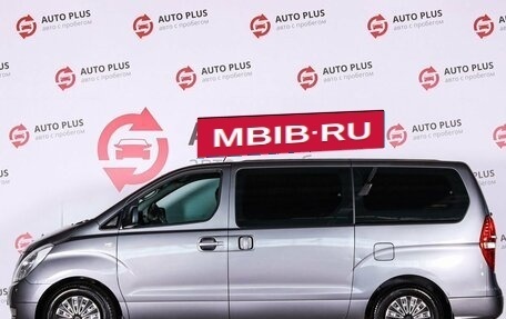 Hyundai H-1 II рестайлинг, 2011 год, 2 130 000 рублей, 6 фотография