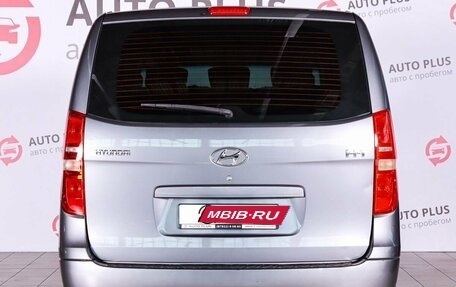 Hyundai H-1 II рестайлинг, 2011 год, 2 130 000 рублей, 5 фотография