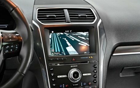Ford Explorer VI, 2017 год, 2 225 000 рублей, 9 фотография