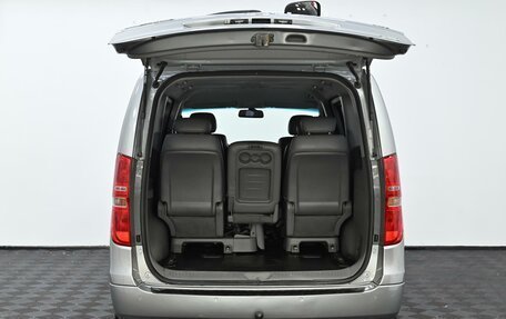Hyundai Grand Starex Grand Starex I рестайлинг 2, 2014 год, 1 605 000 рублей, 5 фотография