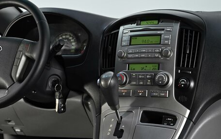 Hyundai Grand Starex Grand Starex I рестайлинг 2, 2014 год, 1 605 000 рублей, 11 фотография