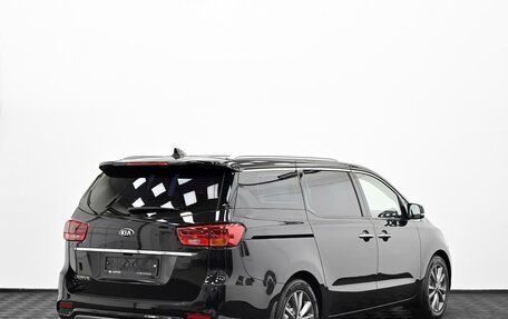 KIA Carnival III, 2019 год, 2 295 000 рублей, 2 фотография