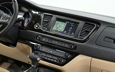KIA Carnival III, 2019 год, 2 295 000 рублей, 12 фотография