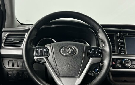 Toyota Highlander III, 2014 год, 2 496 100 рублей, 11 фотография