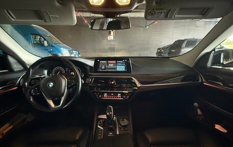 BMW 6 серия, 2019 год, 3 950 000 рублей, 7 фотография