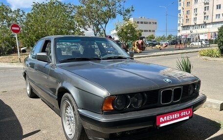 BMW 5 серия, 1988 год, 370 000 рублей, 6 фотография