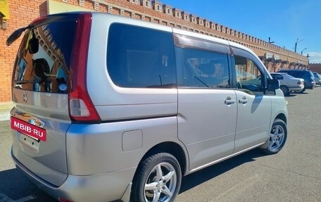 Nissan Serena III, 2005 год, 835 000 рублей, 12 фотография