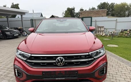 Volkswagen T-Roc I, 2022 год, 2 692 000 рублей, 8 фотография