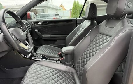 Volkswagen T-Roc I, 2022 год, 2 692 000 рублей, 11 фотография