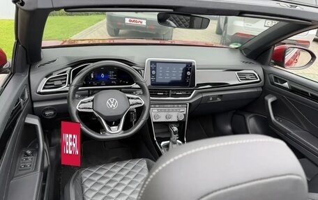 Volkswagen T-Roc I, 2022 год, 2 692 000 рублей, 16 фотография