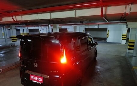 Honda Stepwgn IV, 2019 год, 2 150 000 рублей, 3 фотография