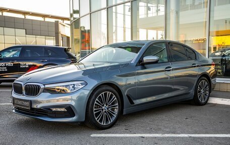BMW 5 серия, 2018 год, 2 498 000 рублей, 3 фотография