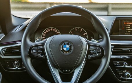 BMW 5 серия, 2018 год, 2 498 000 рублей, 18 фотография