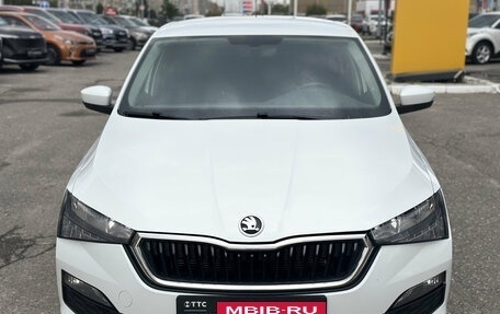 Skoda Rapid II, 2021 год, 1 370 000 рублей, 2 фотография