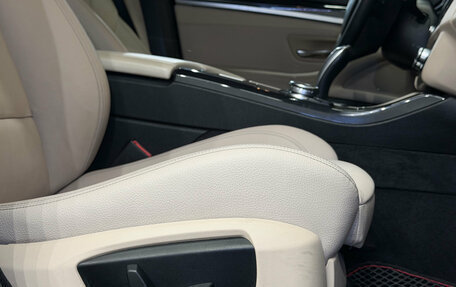 BMW 5 серия, 2016 год, 2 350 000 рублей, 17 фотография