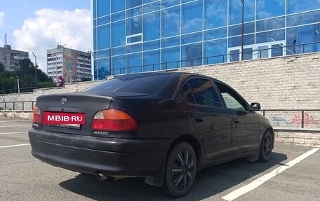Toyota Avensis III рестайлинг, 1999 год, 240 000 рублей, 5 фотография
