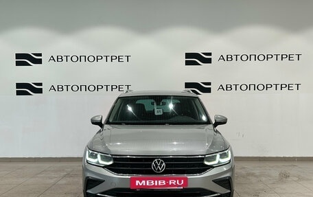 Volkswagen Tiguan II, 2021 год, 2 049 000 рублей, 10 фотография