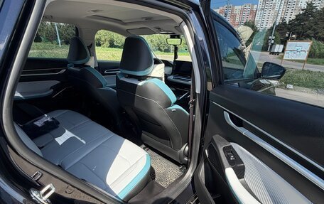 Geely Emgrand, 2023 год, 1 850 000 рублей, 10 фотография