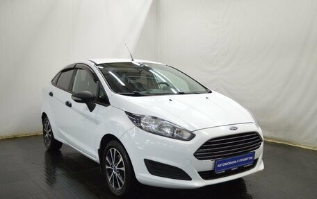Ford Fiesta, 2015 год, 660 000 рублей, 3 фотография