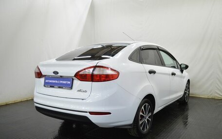 Ford Fiesta, 2015 год, 660 000 рублей, 5 фотография