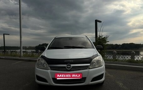 Opel Astra H, 2007 год, 279 999 рублей, 2 фотография