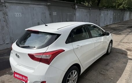 Hyundai i30 II рестайлинг, 2015 год, 1 330 000 рублей, 3 фотография