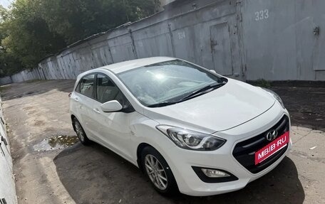 Hyundai i30 II рестайлинг, 2015 год, 1 330 000 рублей, 2 фотография