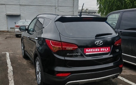 Hyundai Santa Fe III рестайлинг, 2014 год, 2 000 000 рублей, 2 фотография
