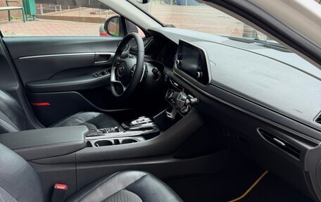 Hyundai Sonata VIII, 2021 год, 1 550 000 рублей, 7 фотография