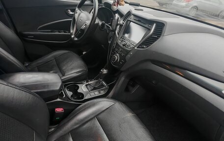 Hyundai Santa Fe III рестайлинг, 2014 год, 2 000 000 рублей, 4 фотография