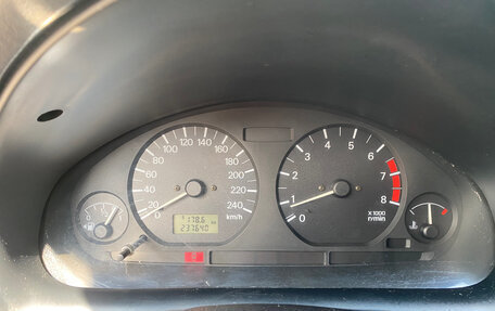 Mitsubishi Carisma I, 2003 год, 270 000 рублей, 16 фотография