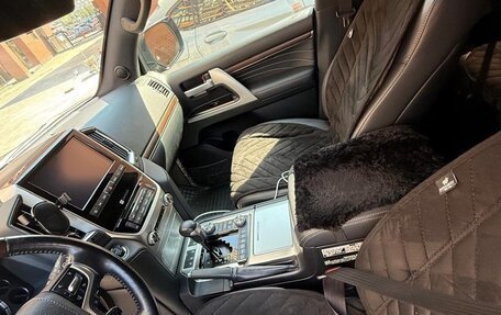 Toyota Land Cruiser 200, 2019 год, 8 000 000 рублей, 5 фотография