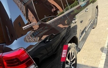 Toyota Land Cruiser 200, 2019 год, 8 000 000 рублей, 13 фотография